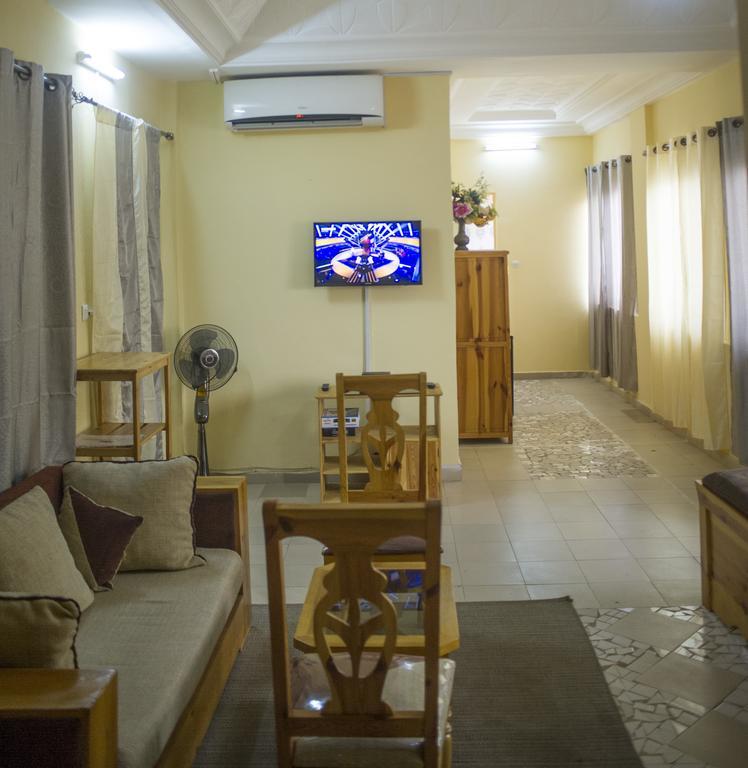 Residences Naticia Dakar Bagian luar foto