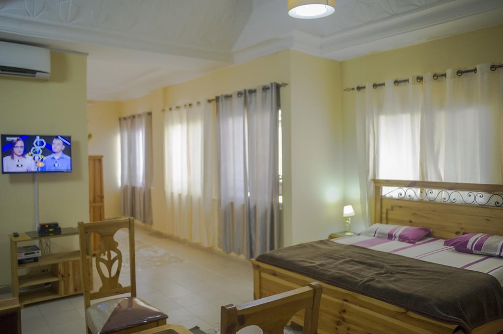 Residences Naticia Dakar Bagian luar foto