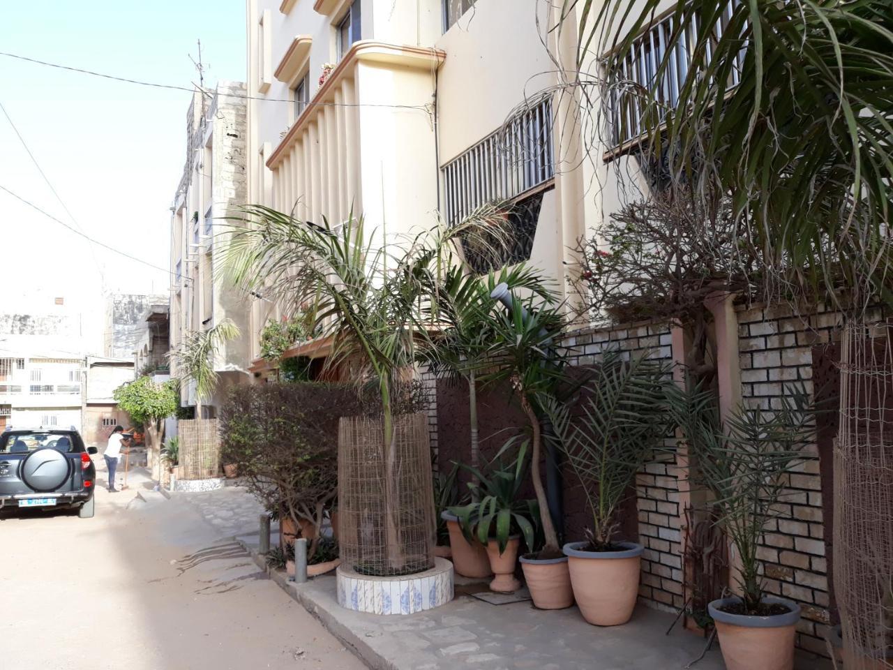 Residences Naticia Dakar Bagian luar foto